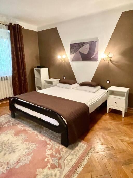 Beautiful Villa With Garden In Milanowek Esterno foto