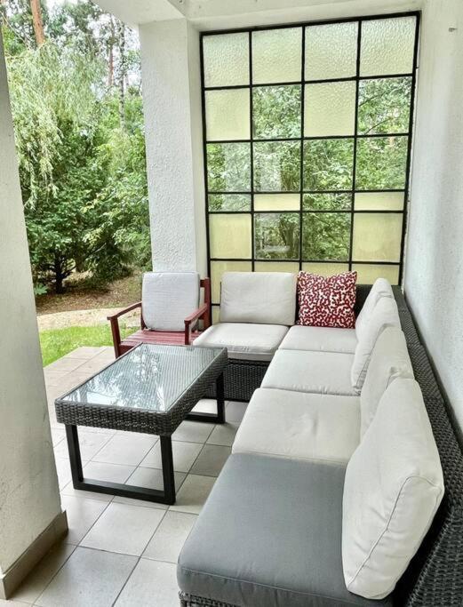 Beautiful Villa With Garden In Milanowek Esterno foto